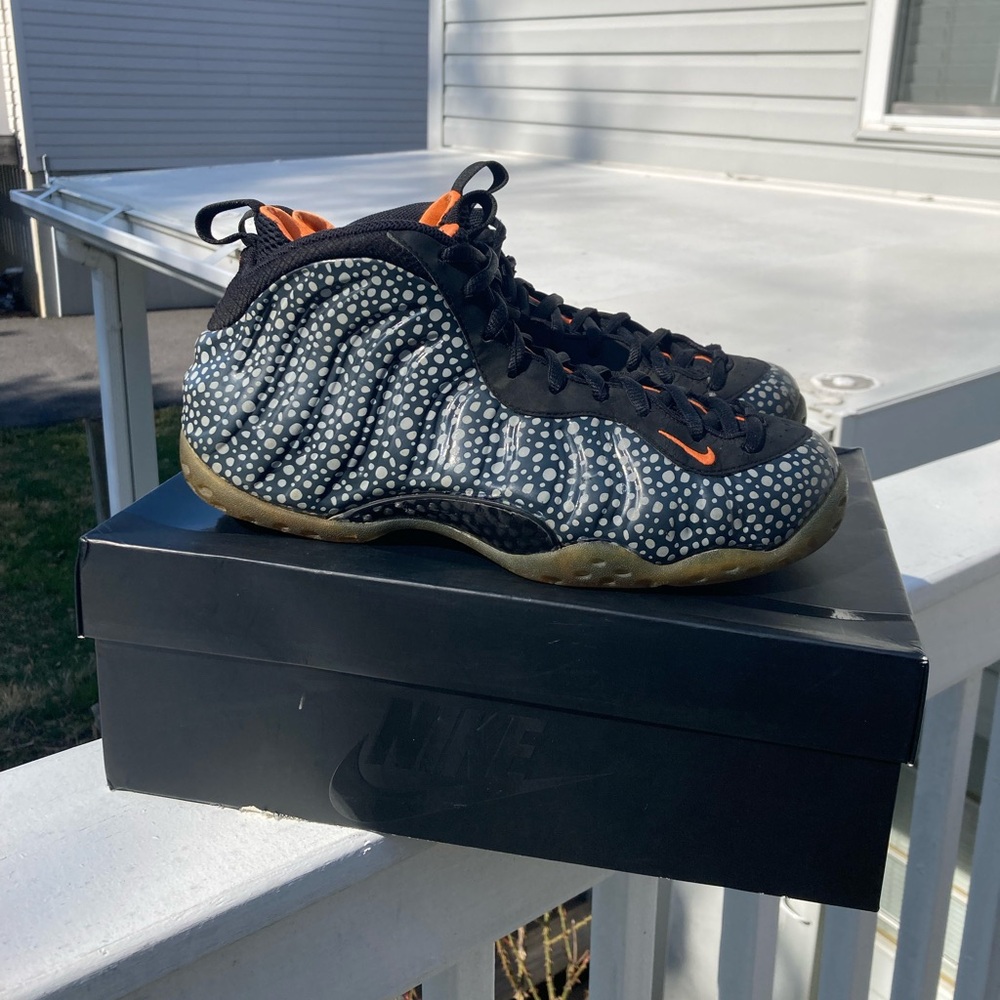 Nike Air Foamposite One PRM Safari. Size 9 mens